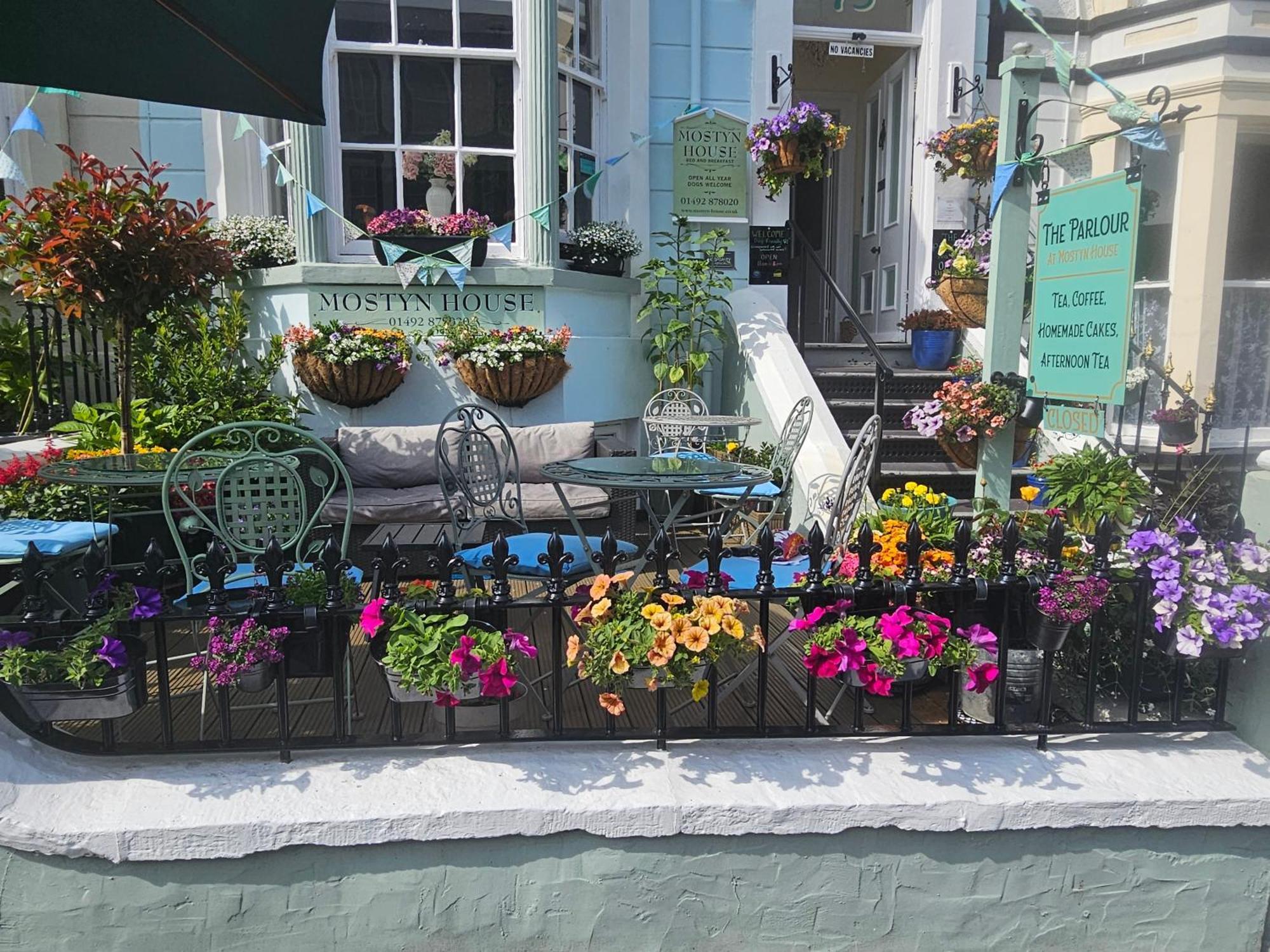 Mostyn House Llandudno Bagian luar foto